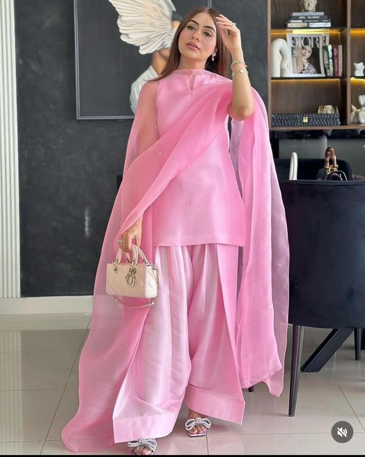 Basic Mist's-Silk handmade stitch dress